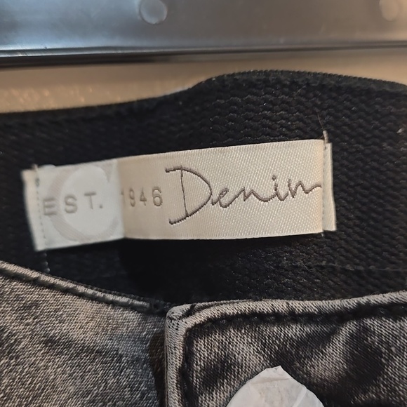 18W Gray Women's Jeans - Picture 2 of 5